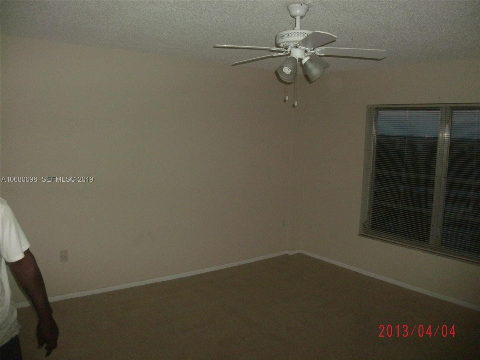 4174 Inverrary Drive 911 — photo 11