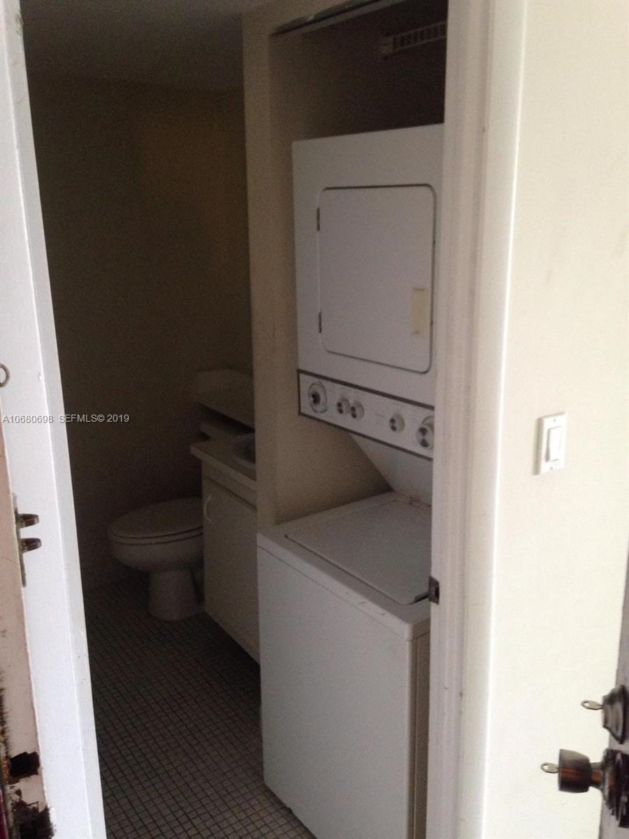 4174 Inverrary Drive 911, Lauderhill, FL 33319 photo 13