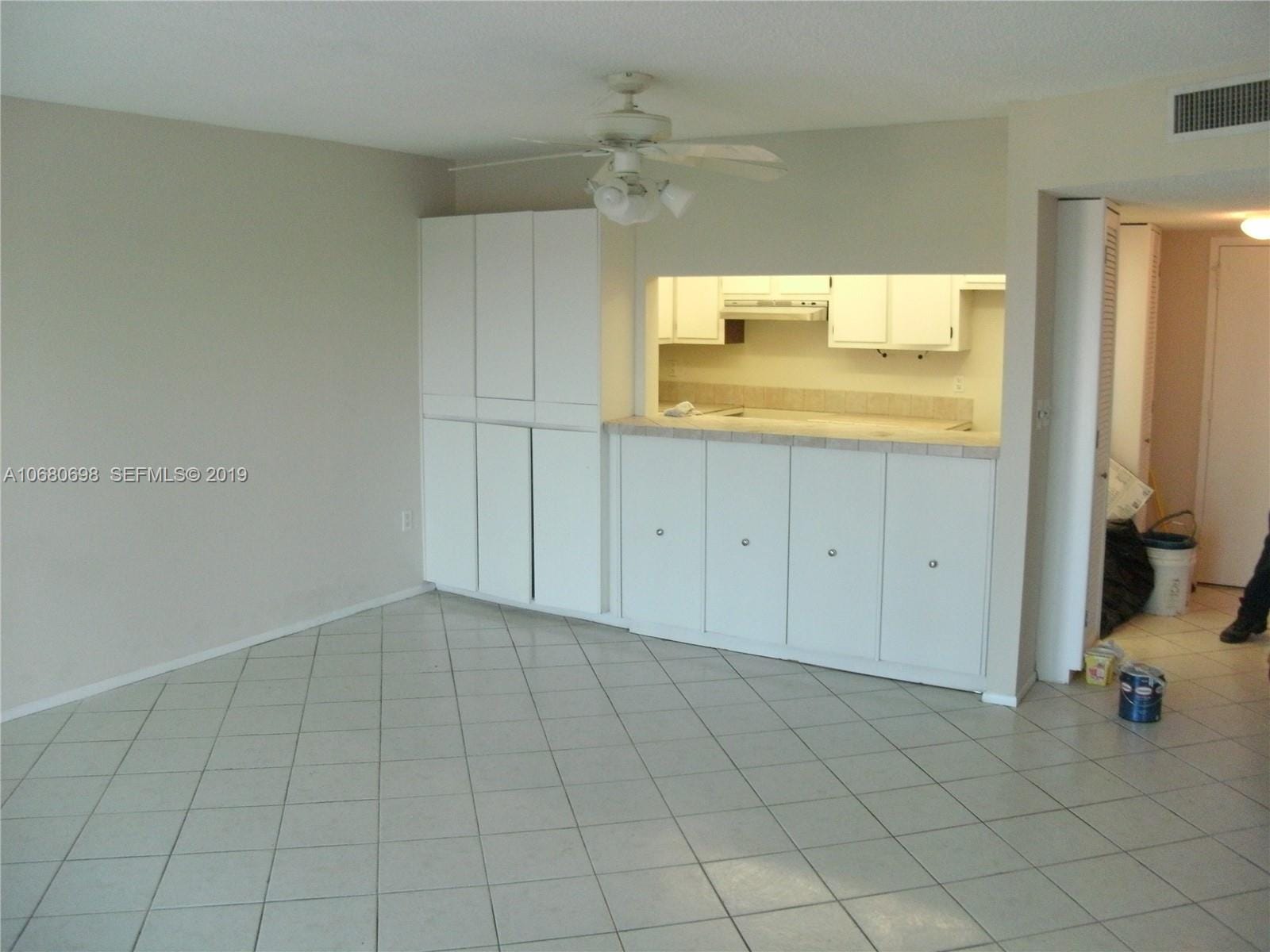 4174 Inverrary Drive 911 — photo 7