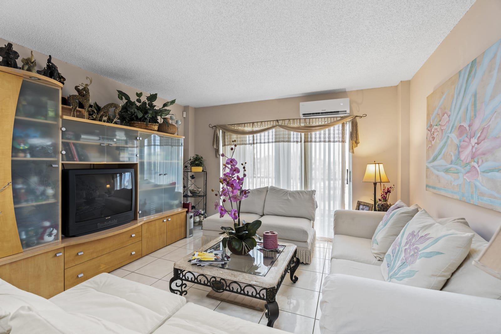 4174 Inverrary Drive 413 — photo 2