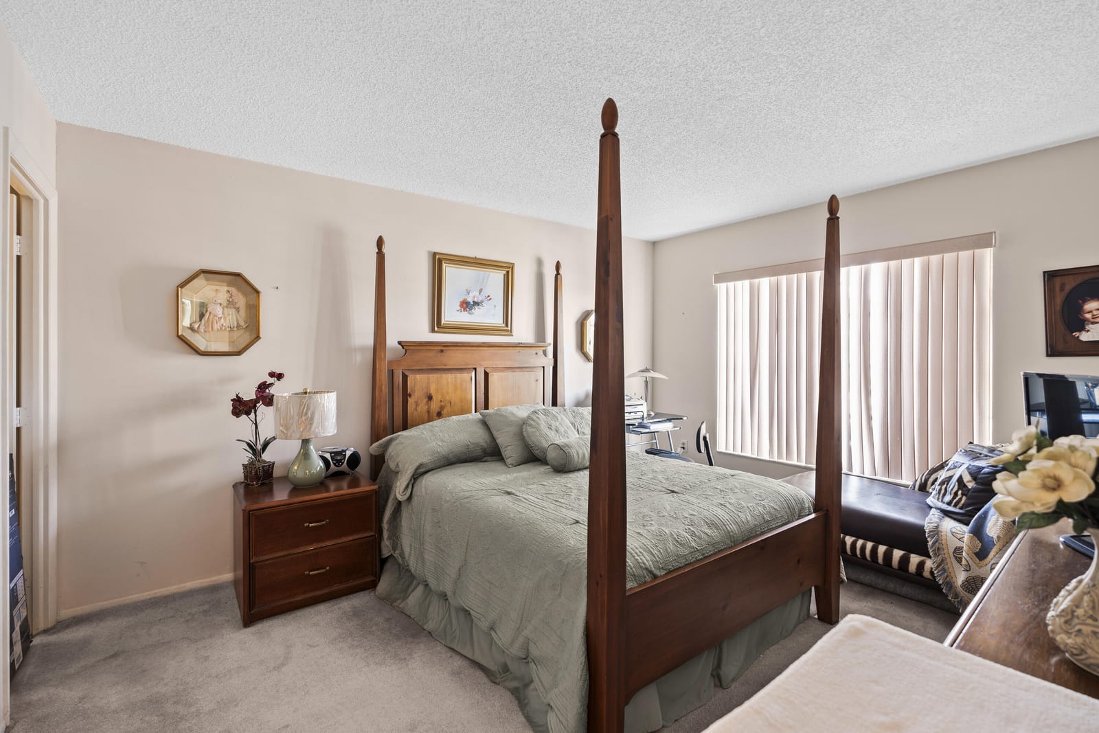 4174 Inverrary Drive 413 — photo 11