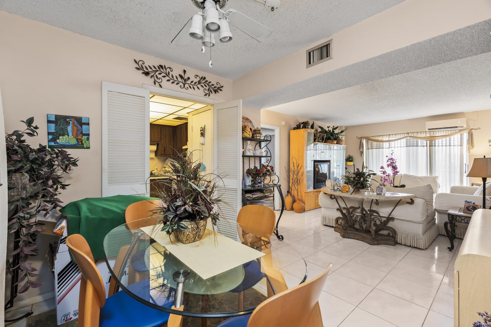 4174 Inverrary Drive 413 — photo 6
