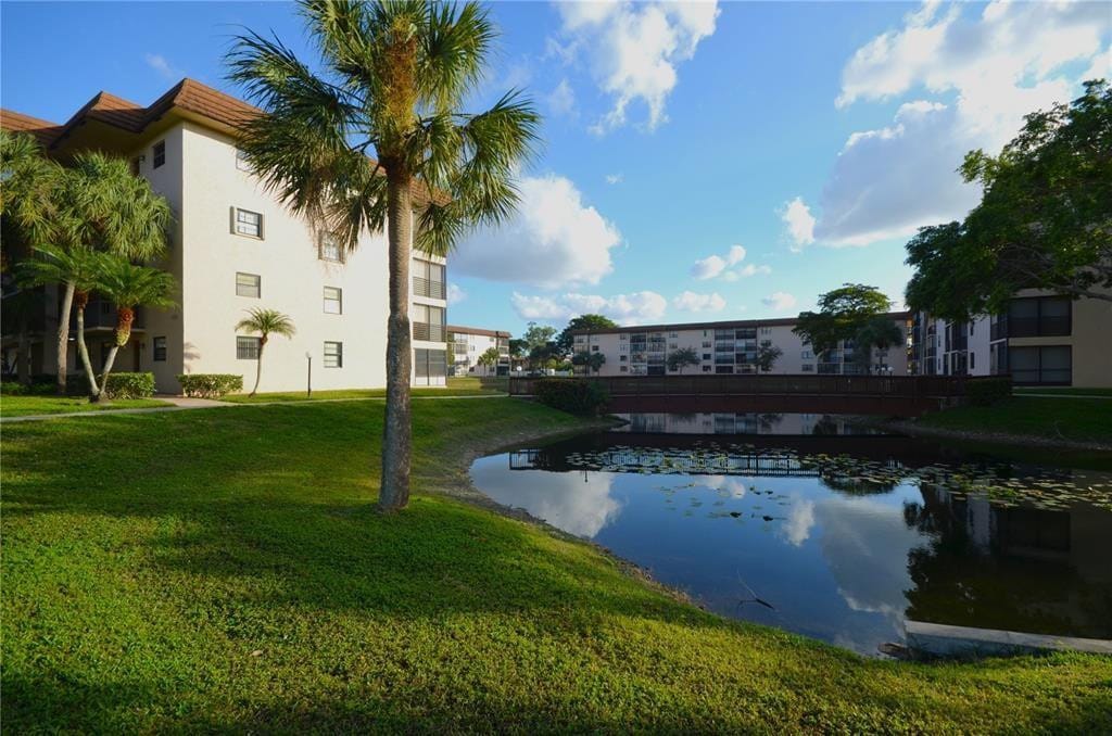 6095 N Sabal Palm Boulevard 212, Tamarac, FL 33319 photo 15