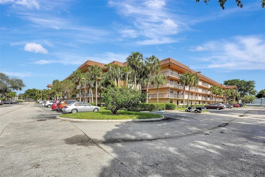 6095 N Sabal Palm Boulevard 212 — photo 3