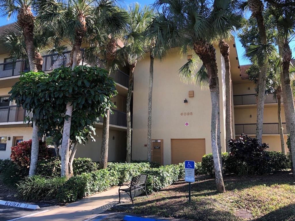 6095 N Sabal Palm Boulevard 212 — photo 8