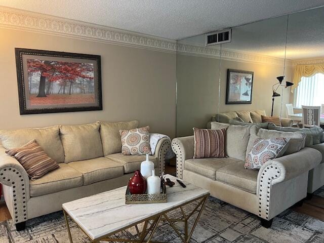 3400 Springdale 303 Boulevard 303, Palm Springs, FL 33461