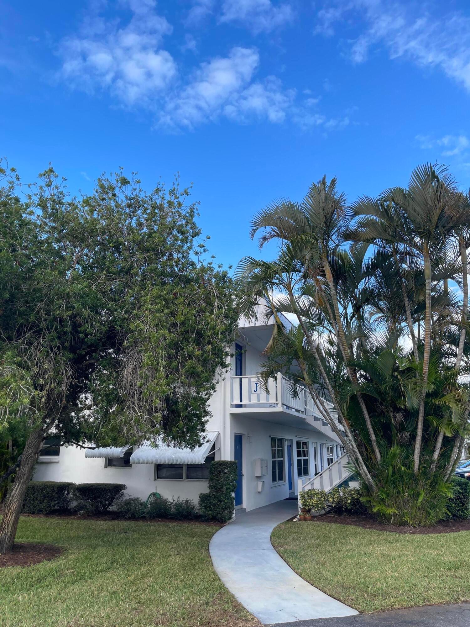 2929 SE Ocean Boulevard J8 — photo 12