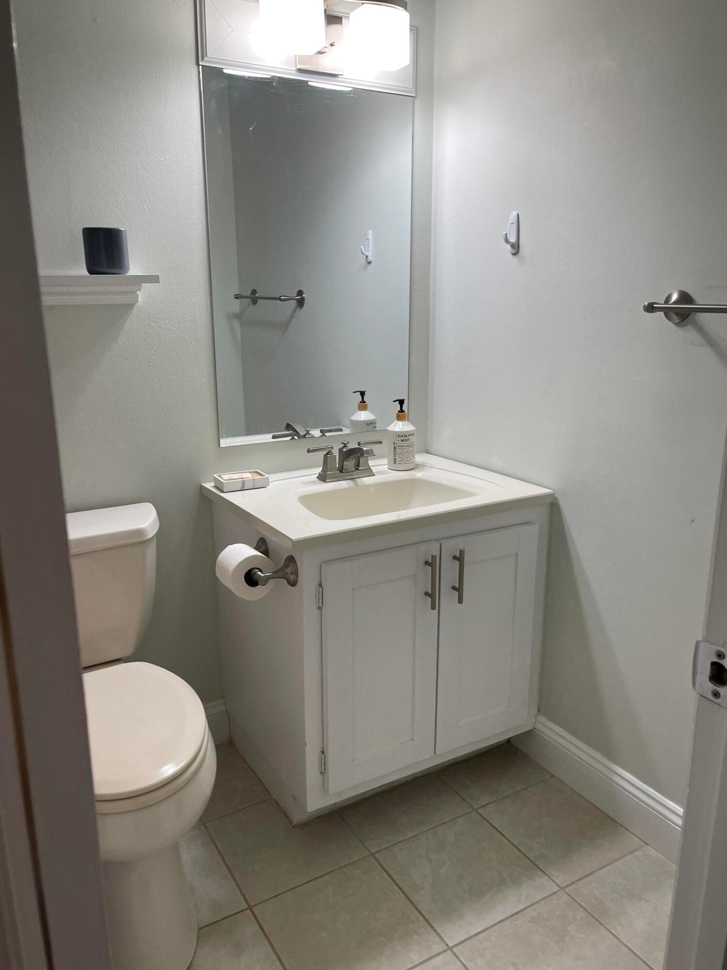 2929 SE Ocean Boulevard J8 — photo 10