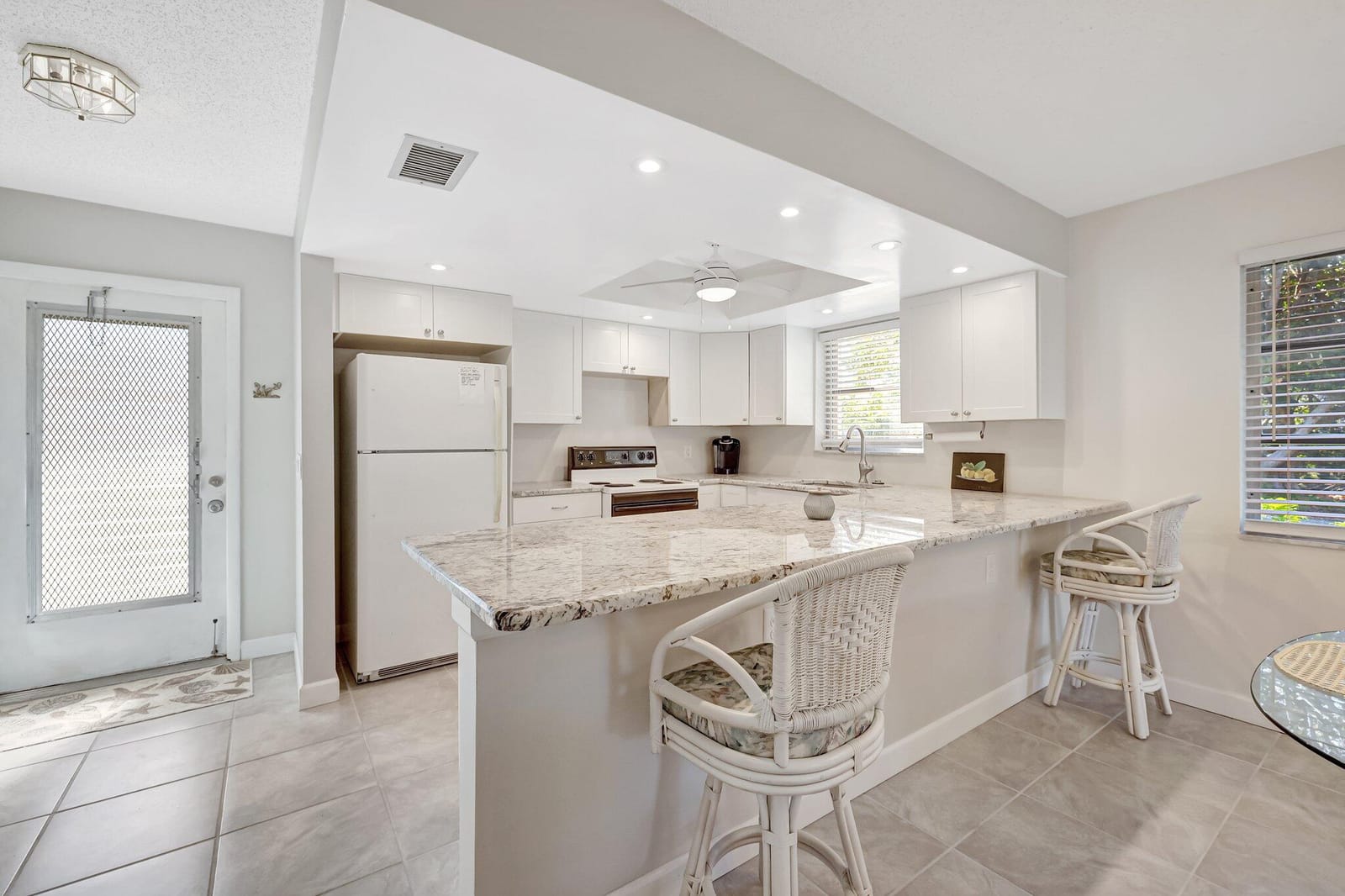 2950 SE Ocean Boulevard 20-1, Stuart, FL 34996 photo 8