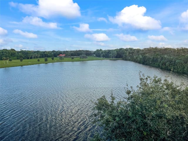 2768 S Carambola Circle 505, Coconut Creek, FL 33066