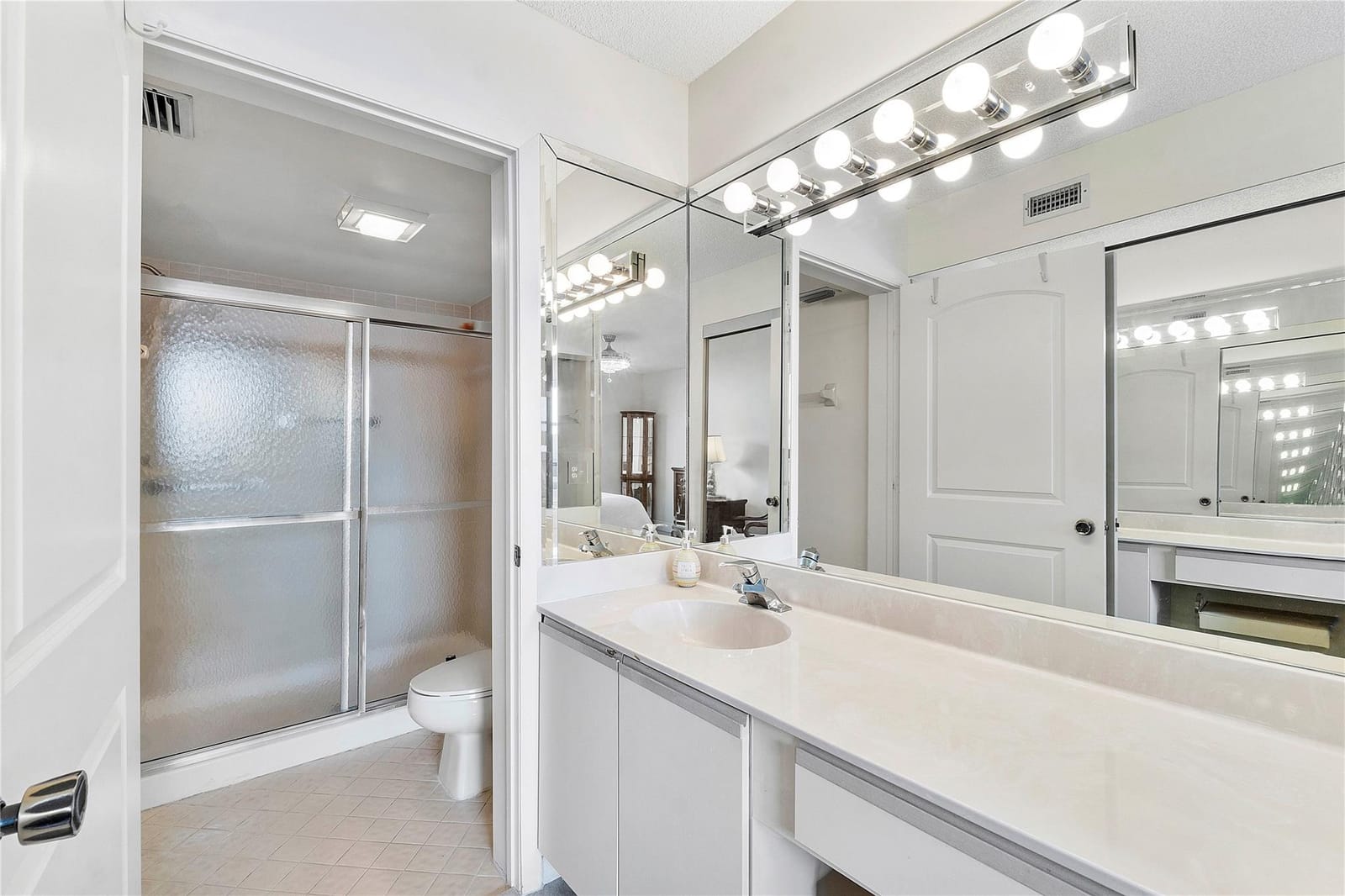 2768 S Carambola Circle 505, Coconut Creek, FL 33066 photo 18