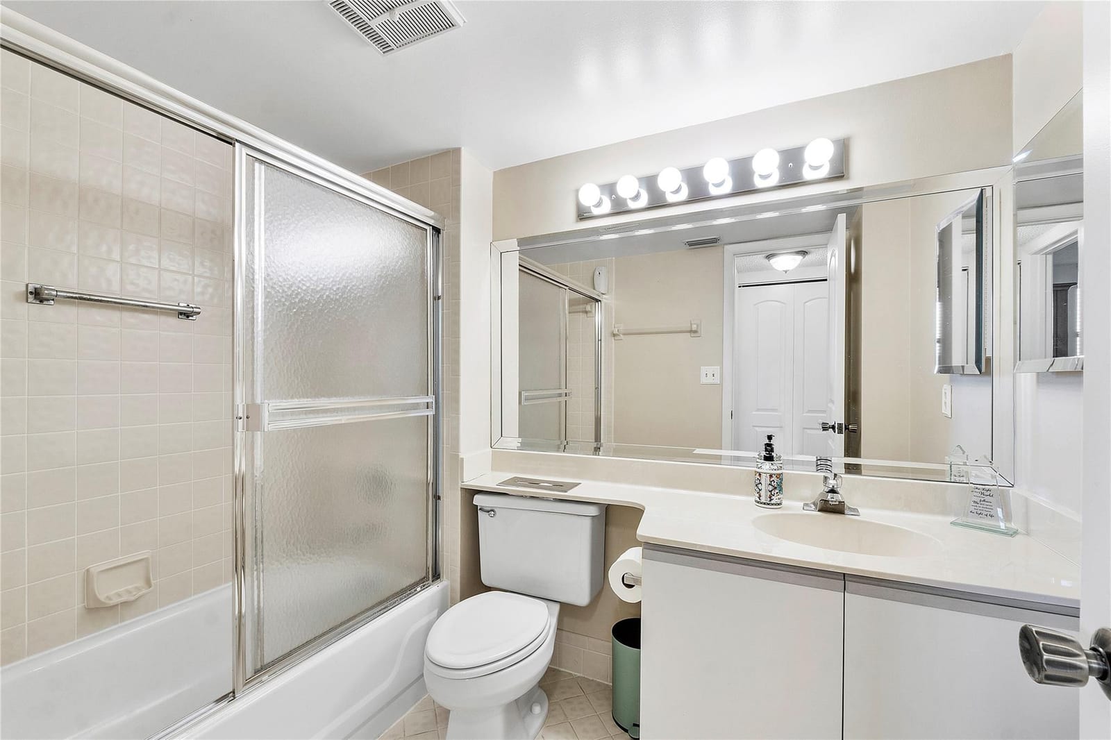 2768 S Carambola Circle 505, Coconut Creek, FL 33066 photo 22