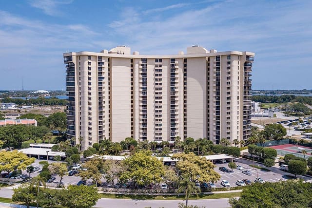 2480 Presidential Way 204, sold in Envoy Condo, West Palm Beach, FL