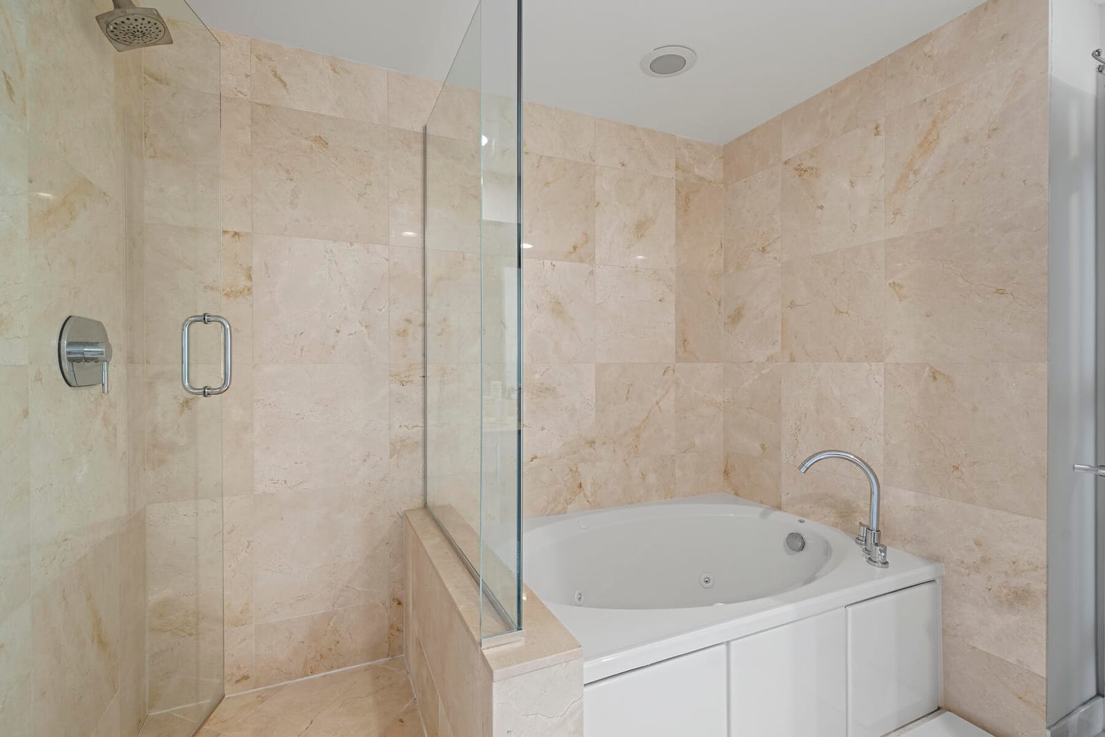 550 Okeechobee Boulevard 1609, West Palm Beach, FL 33401 photo 9