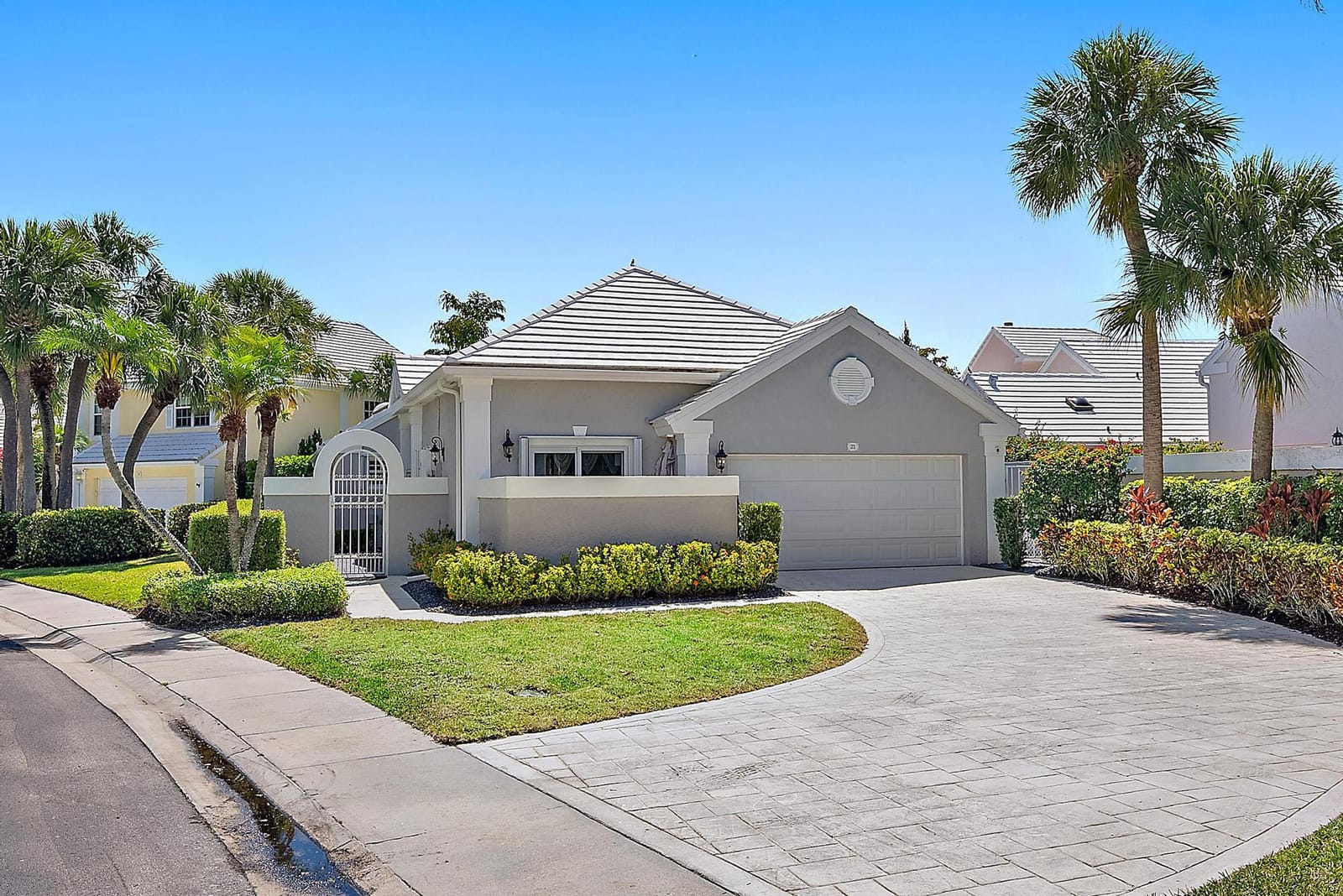 21 Windsor Lane, Palm Beach Gardens, FL 33418 photo 3
