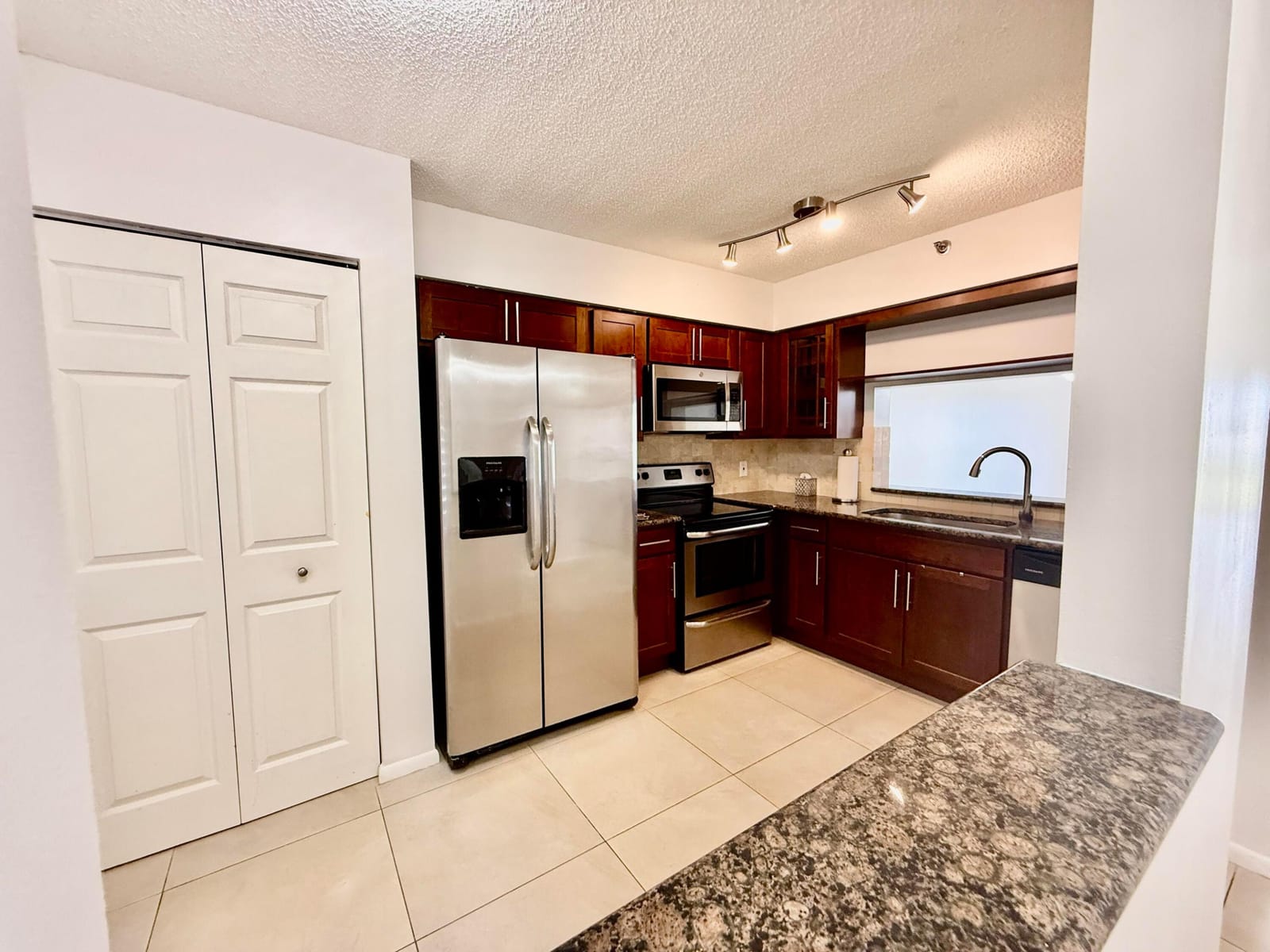 14425 Strathmore Lane 302, Delray Beach, FL 33446