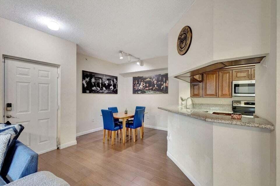 2728 Anzio Court 105, Palm Beach Gardens, FL 33410 photo 14
