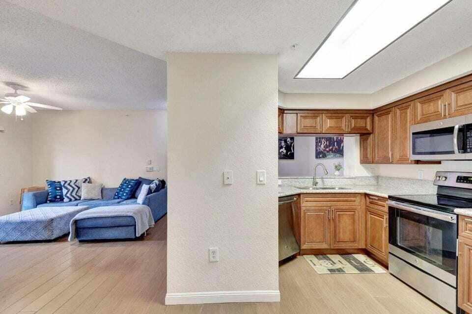 2728 Anzio Court 105, Palm Beach Gardens, FL 33410 photo 19