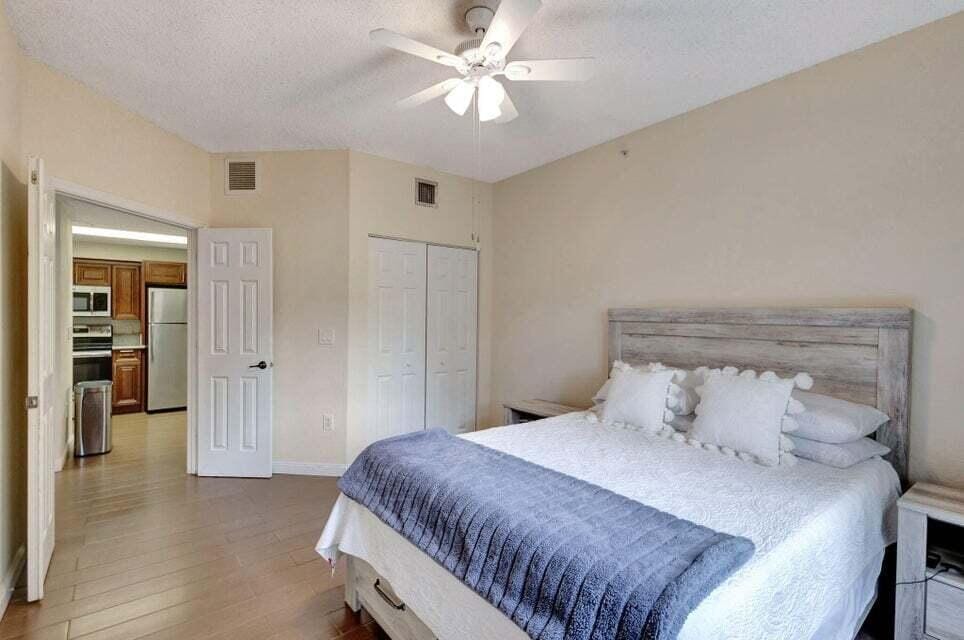 2728 Anzio Court 105 — photo 3
