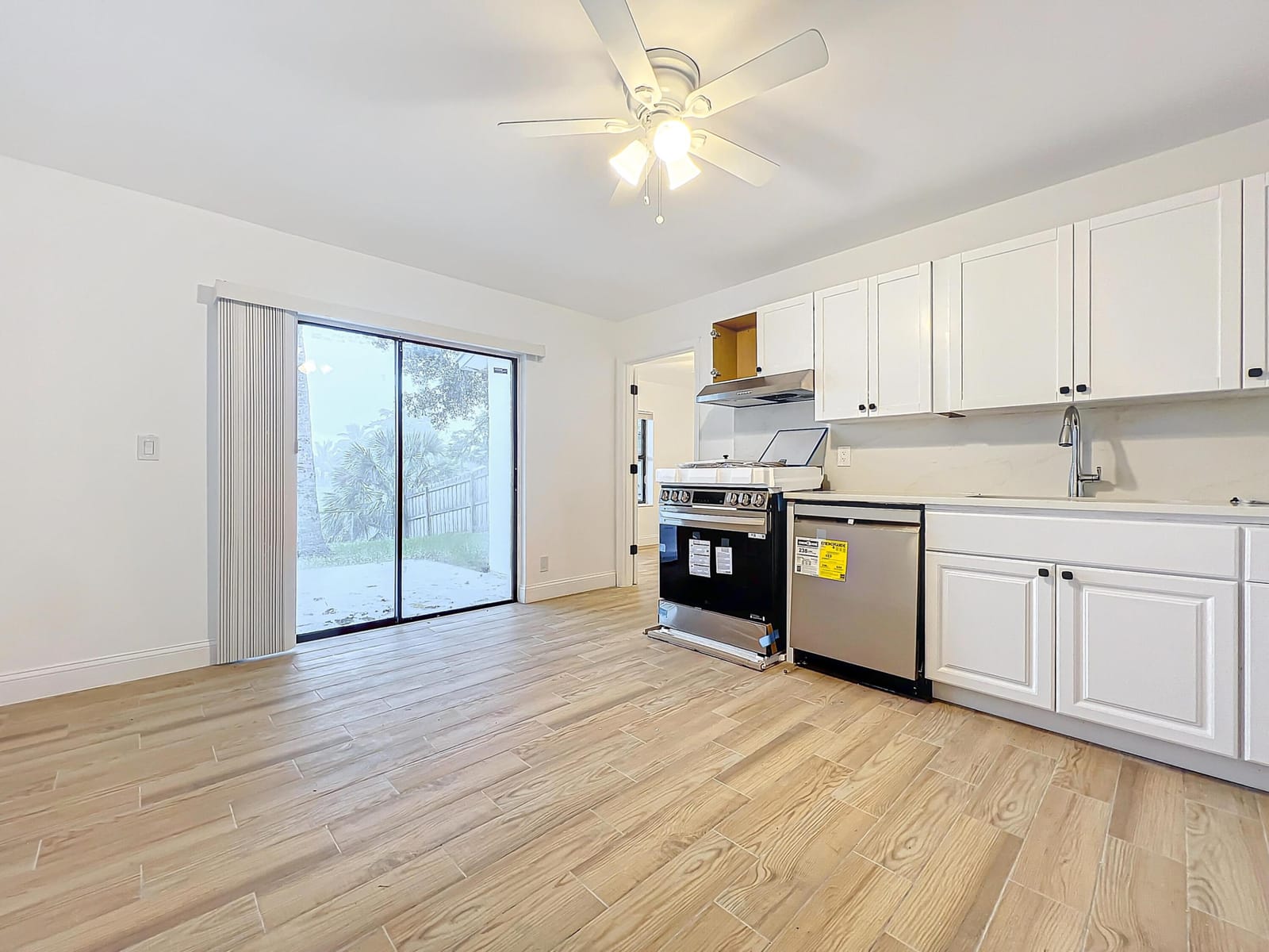 5763 Ellis Hollow Road E, Lake Worth, FL 33463 photo 12