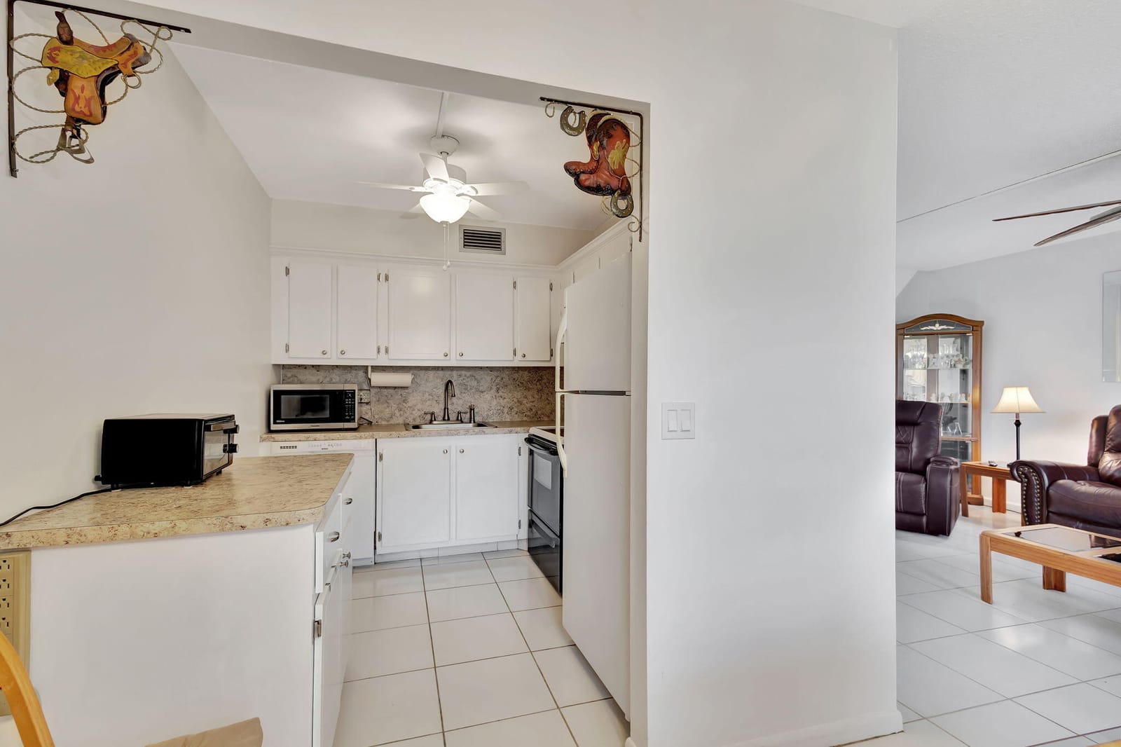 282 Northampton O, West Palm Beach, FL 33417 photo 5