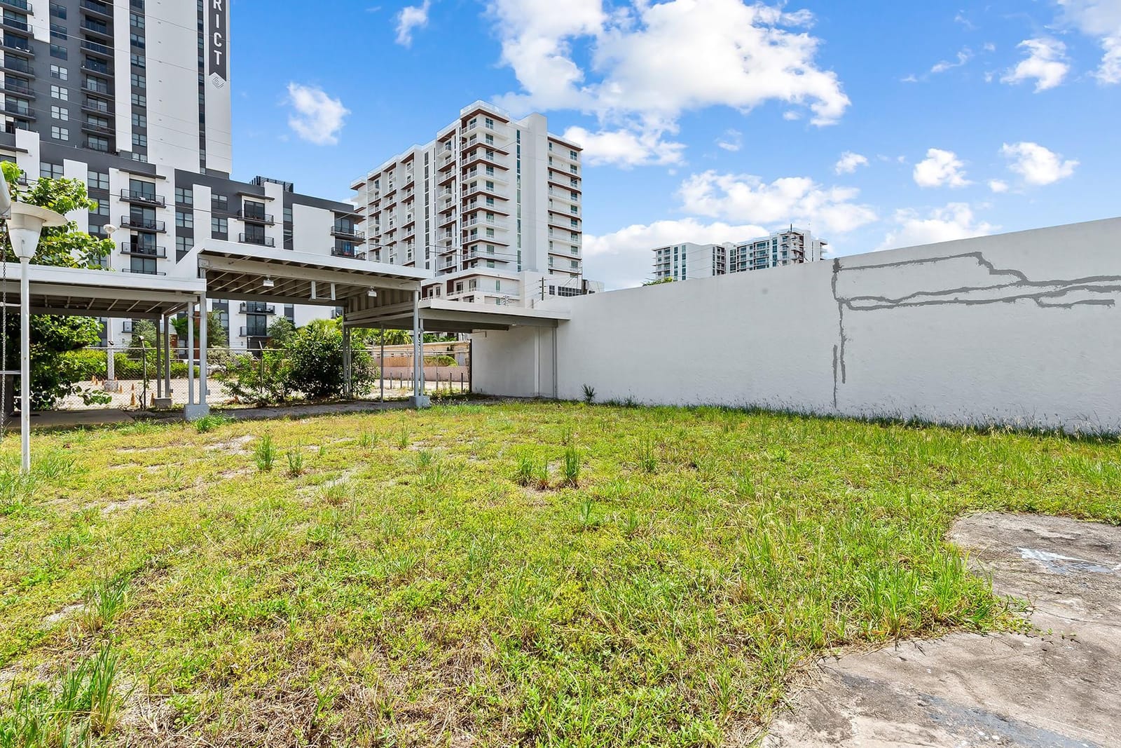 804-810 NE 4th Avenue 804, 805 & 810, Fort Lauderdale, FL 33304 photo 15