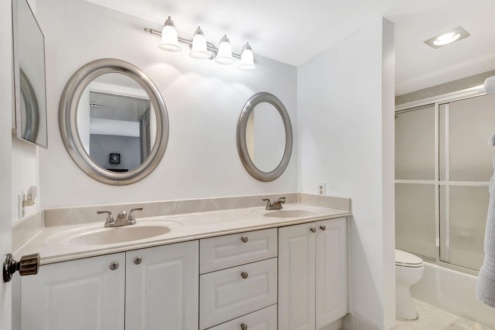 11 SE Concourse Drive Unit B, Jupiter, FL 33469 photo 16