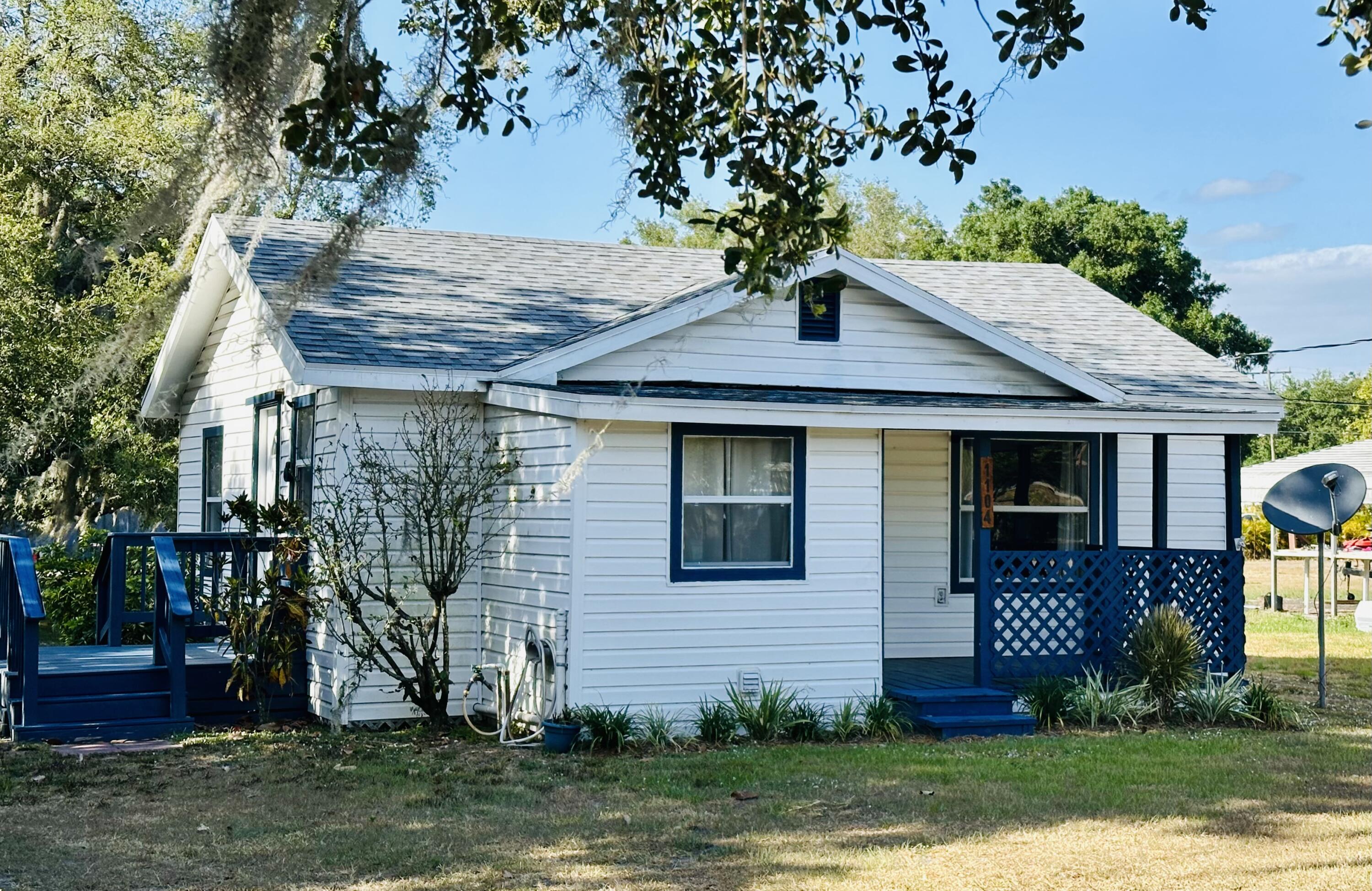 1104 SW 11th Street, Okeechobee, FL 34974, Okeechobee