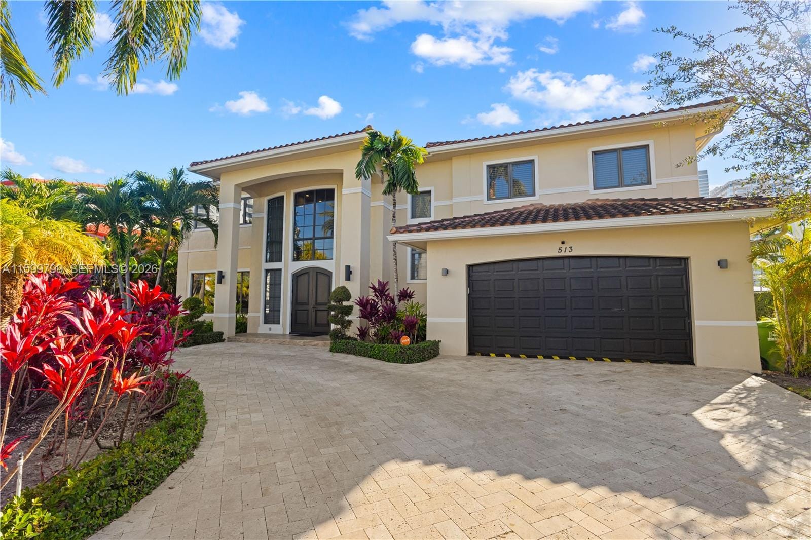 513 Palm Drive, Hallandale Beach, FL 33009 photo 2