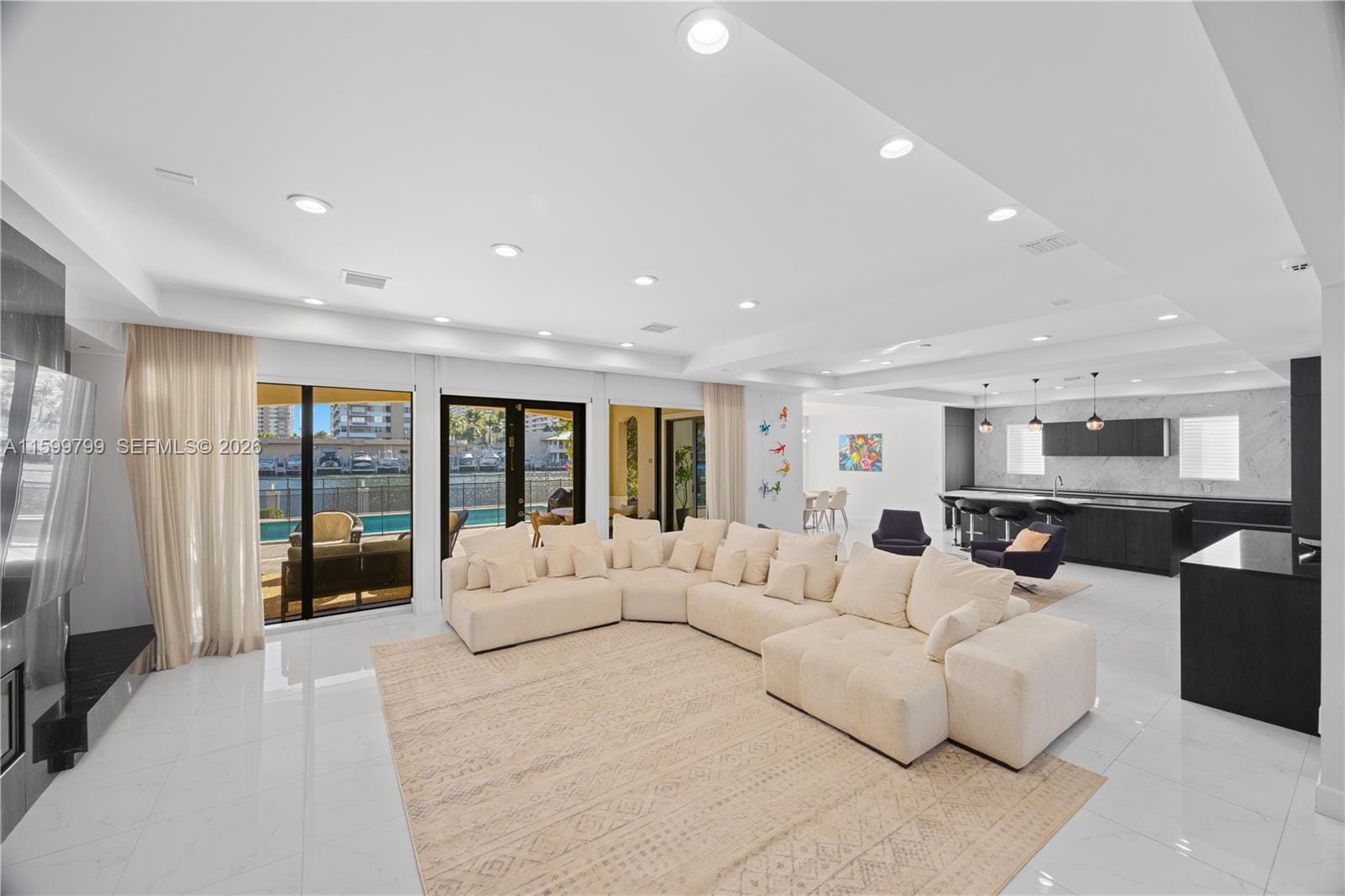 513 Palm Drive, Hallandale Beach, FL 33009 photo 14