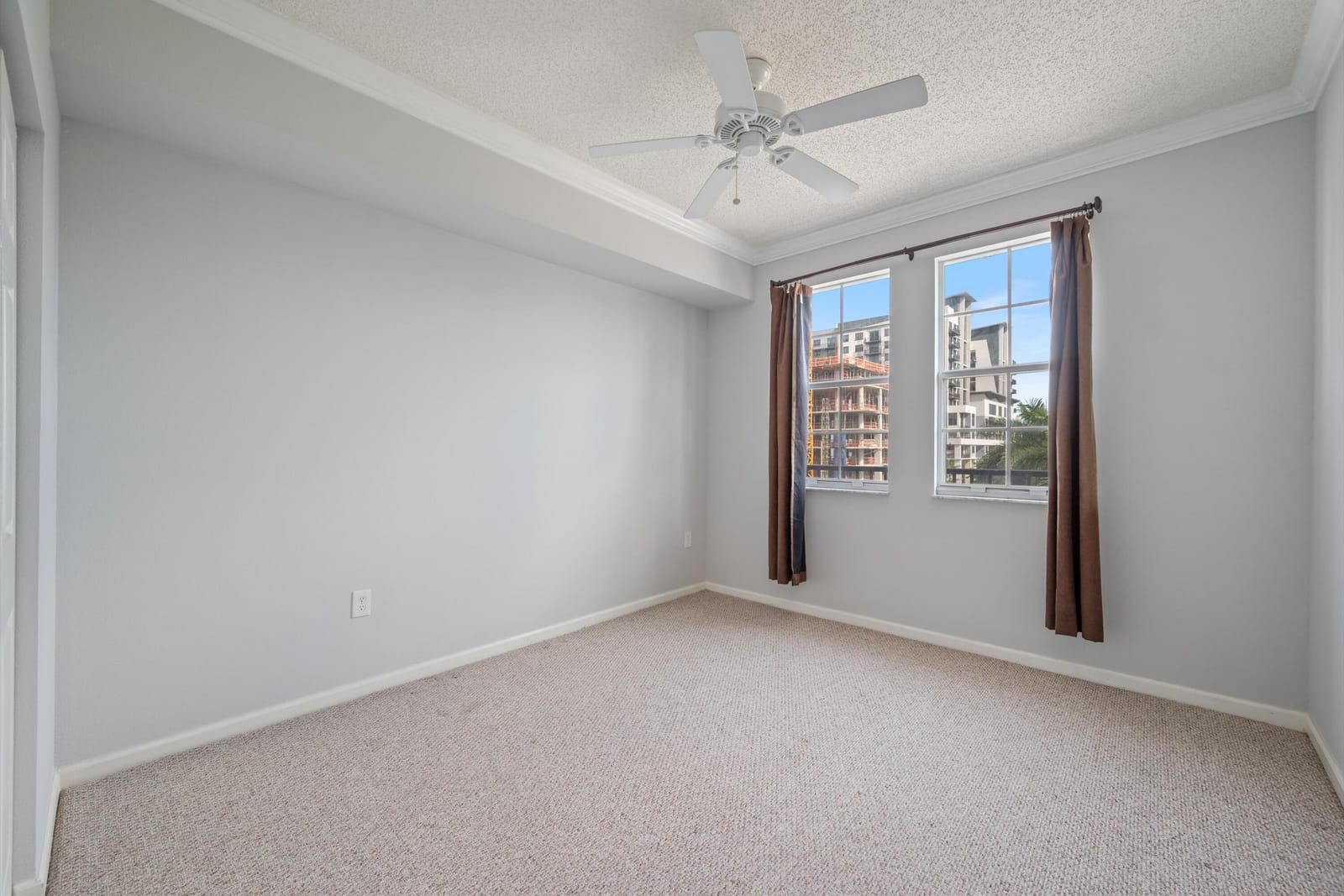 533 NE 3rd Avenue 417 — photo 12