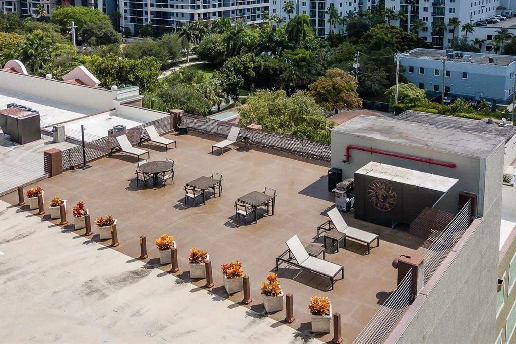 533 NE 3rd Avenue 417, Fort Lauderdale, FL 33301 photo 25