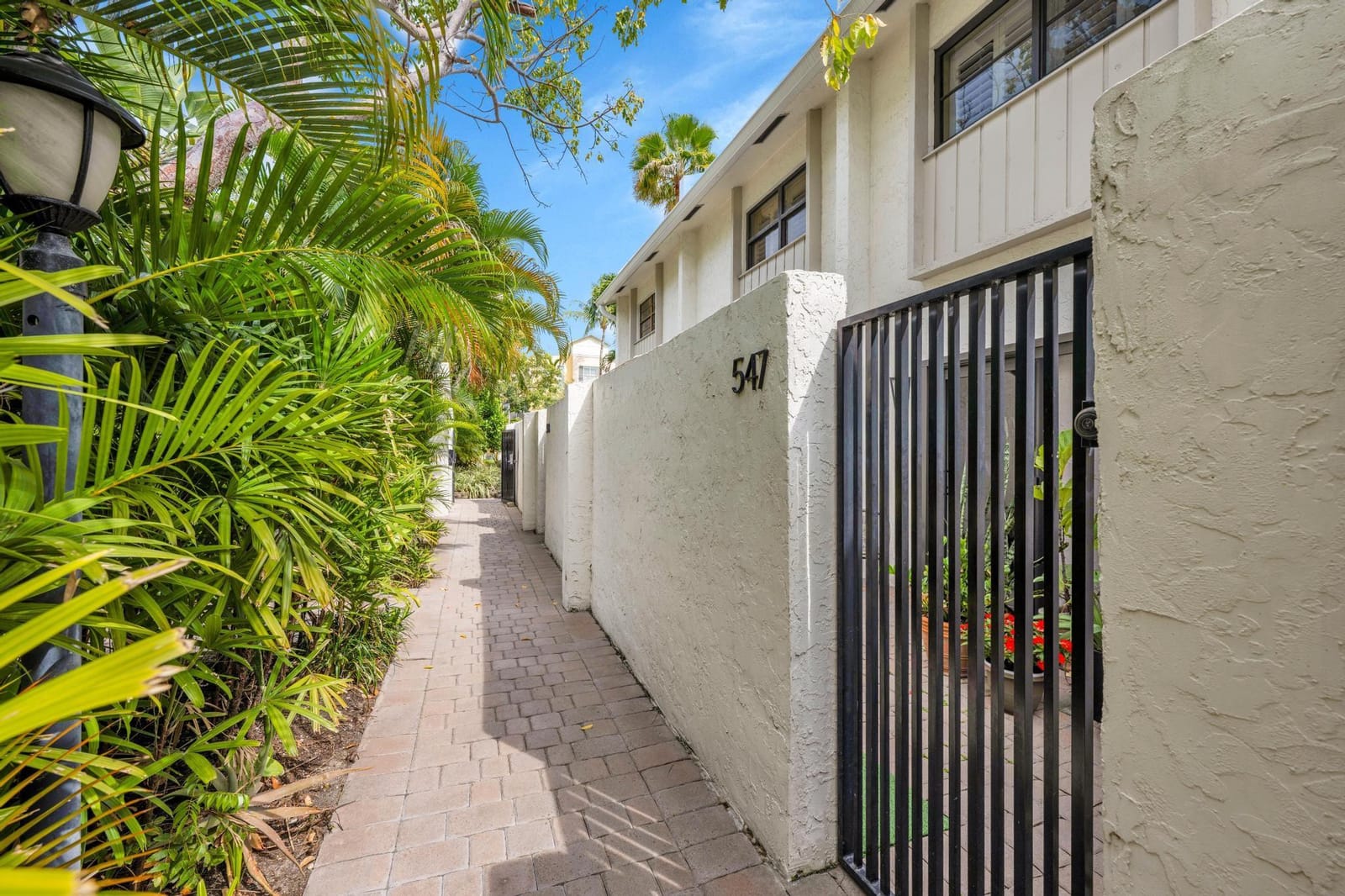 547 NE 7th Avenue 3a, Fort Lauderdale, FL 33301