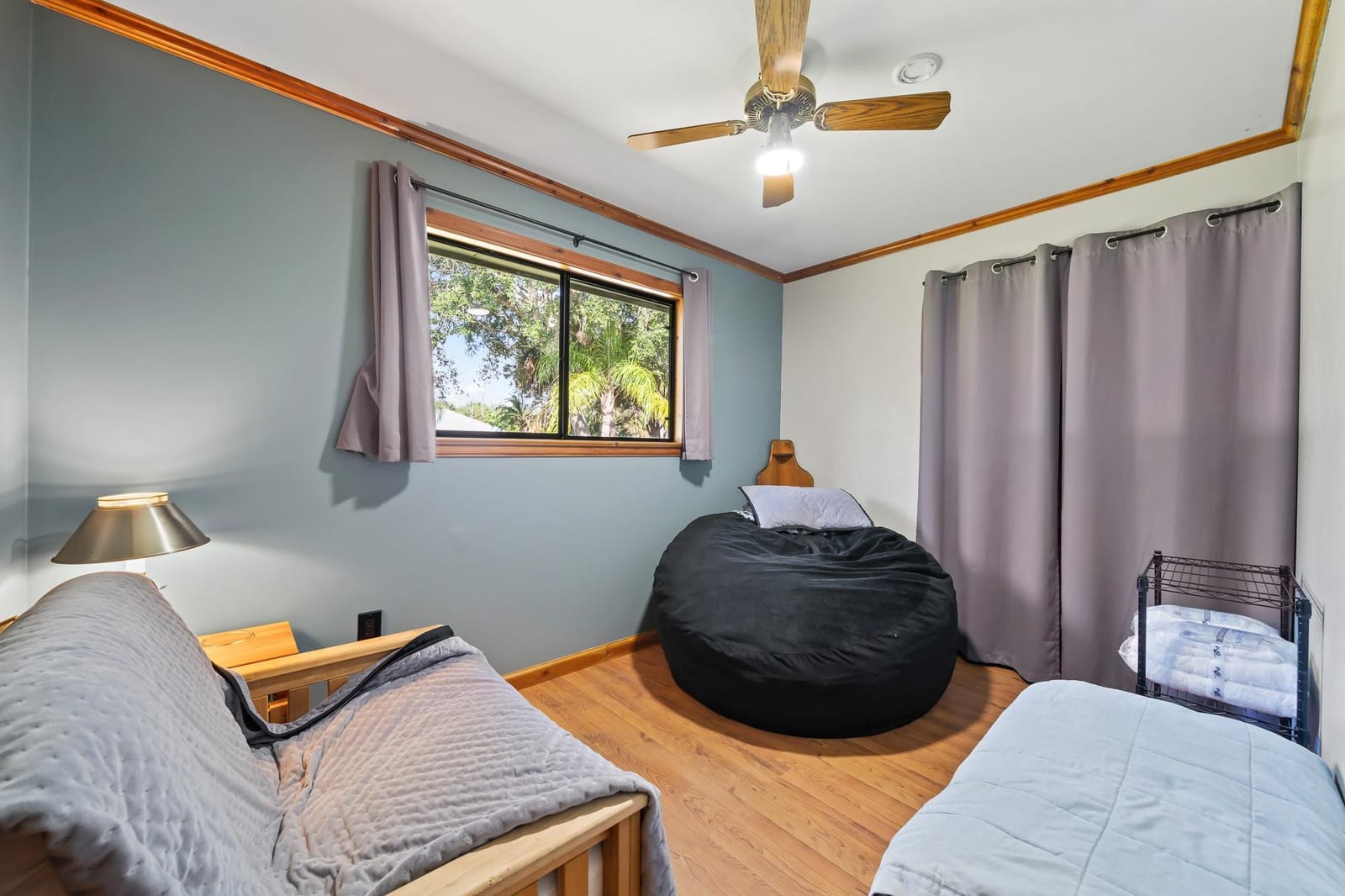 9633 Honeysuckle, FL 32976 photo 13