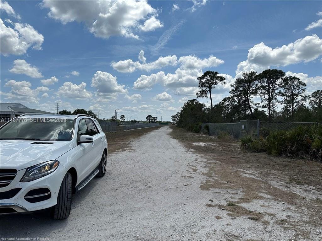 5128 Coruna Avenue, Sebring, FL 33872 photo 3