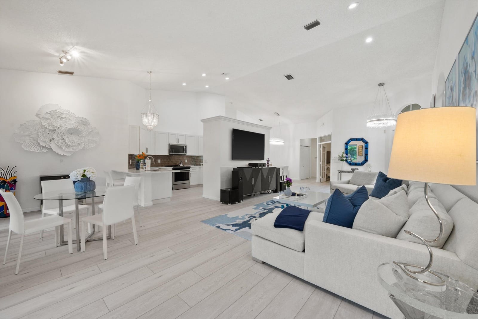 4561 Carlton Golf Drive — photo 11