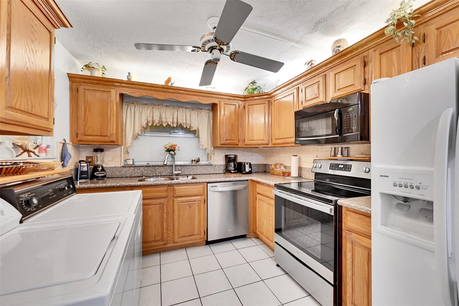 401 Briny Avenue 409, Pompano Beach, FL 33062 photo 14