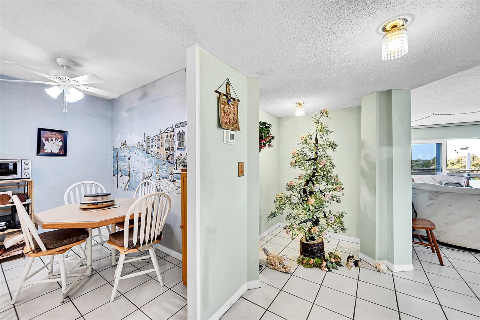 401 Briny Avenue 409, Pompano Beach, FL 33062 photo 3
