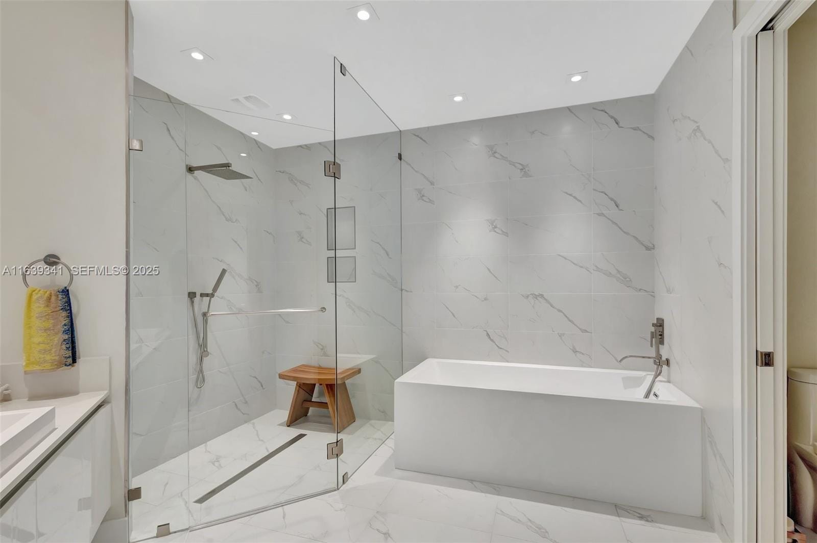 3100 N Ocean #H1404, Singer Island, FL 33404 photo 17