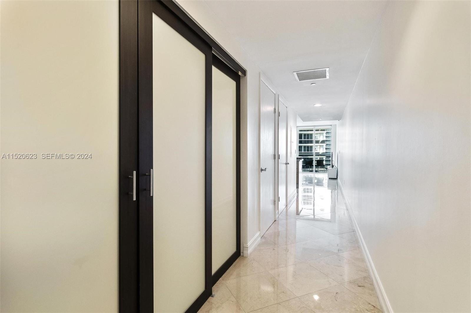 1830 S Ocean Drive 3809 — photo 3