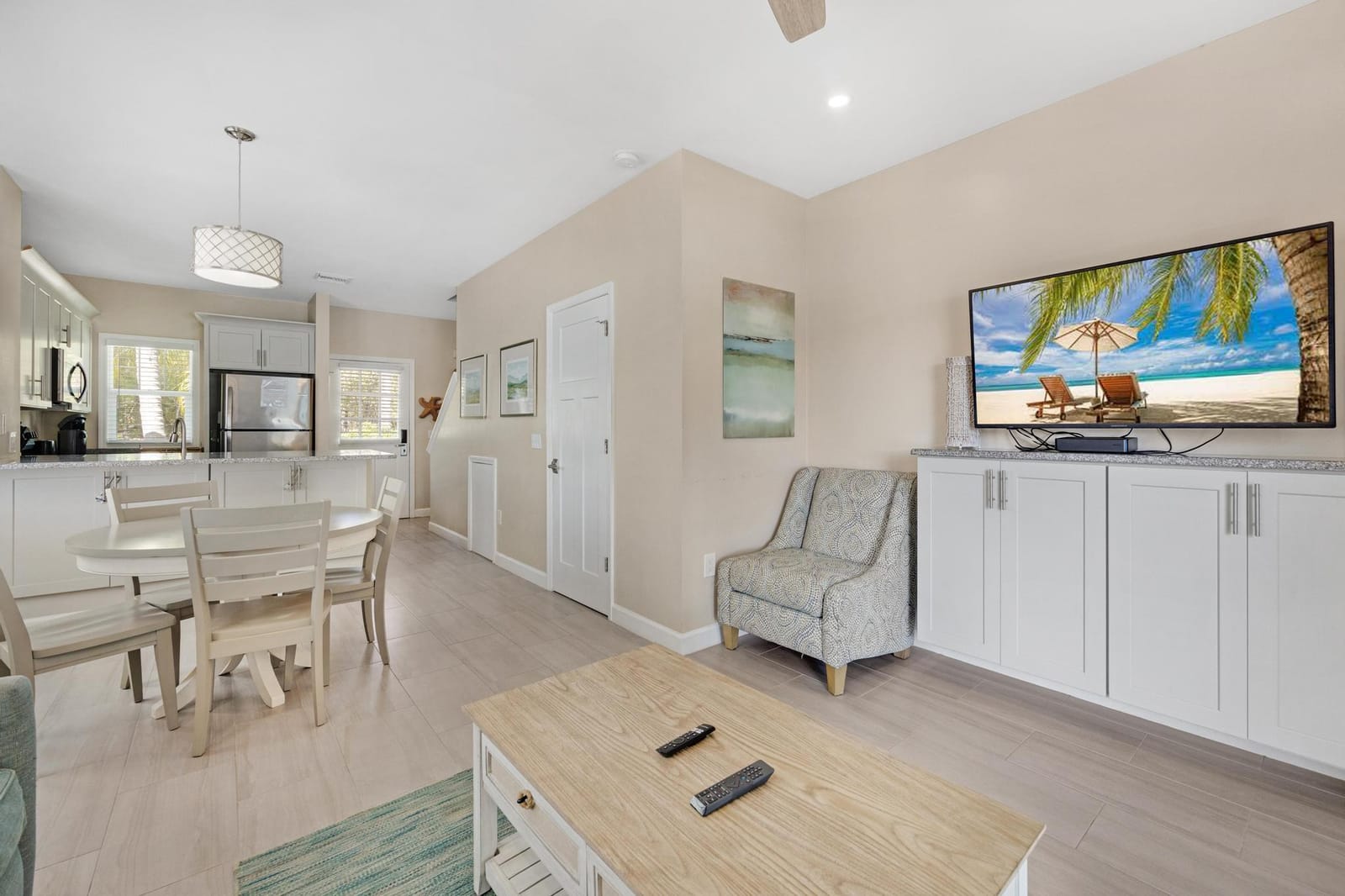 7051 Harbor Village Drive — photo 10