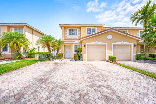 9119 Chambers Street, Tamarac, FL 33321