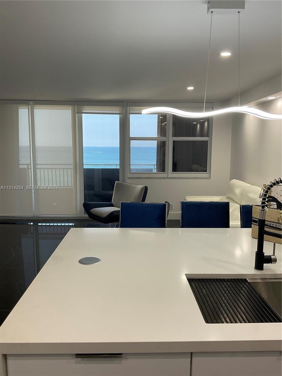 3180 S Ocean Drive 1503 — photo 3