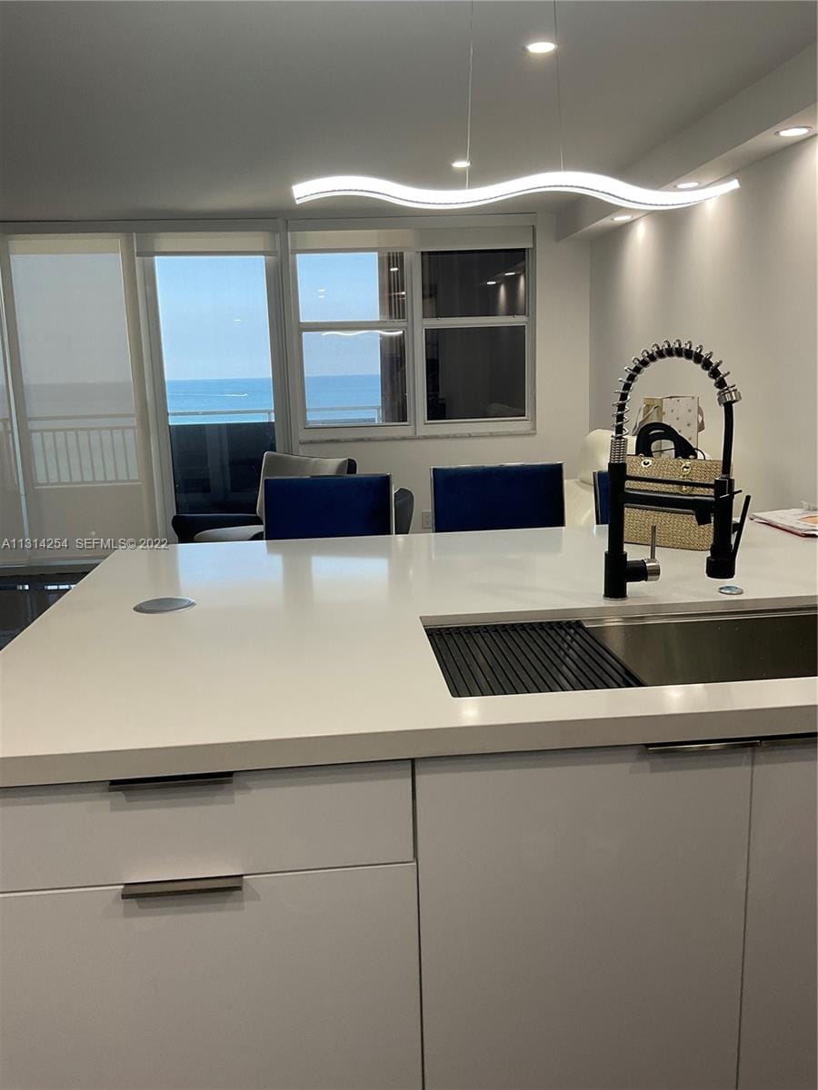 3180 S Ocean Drive 1503 — photo 4