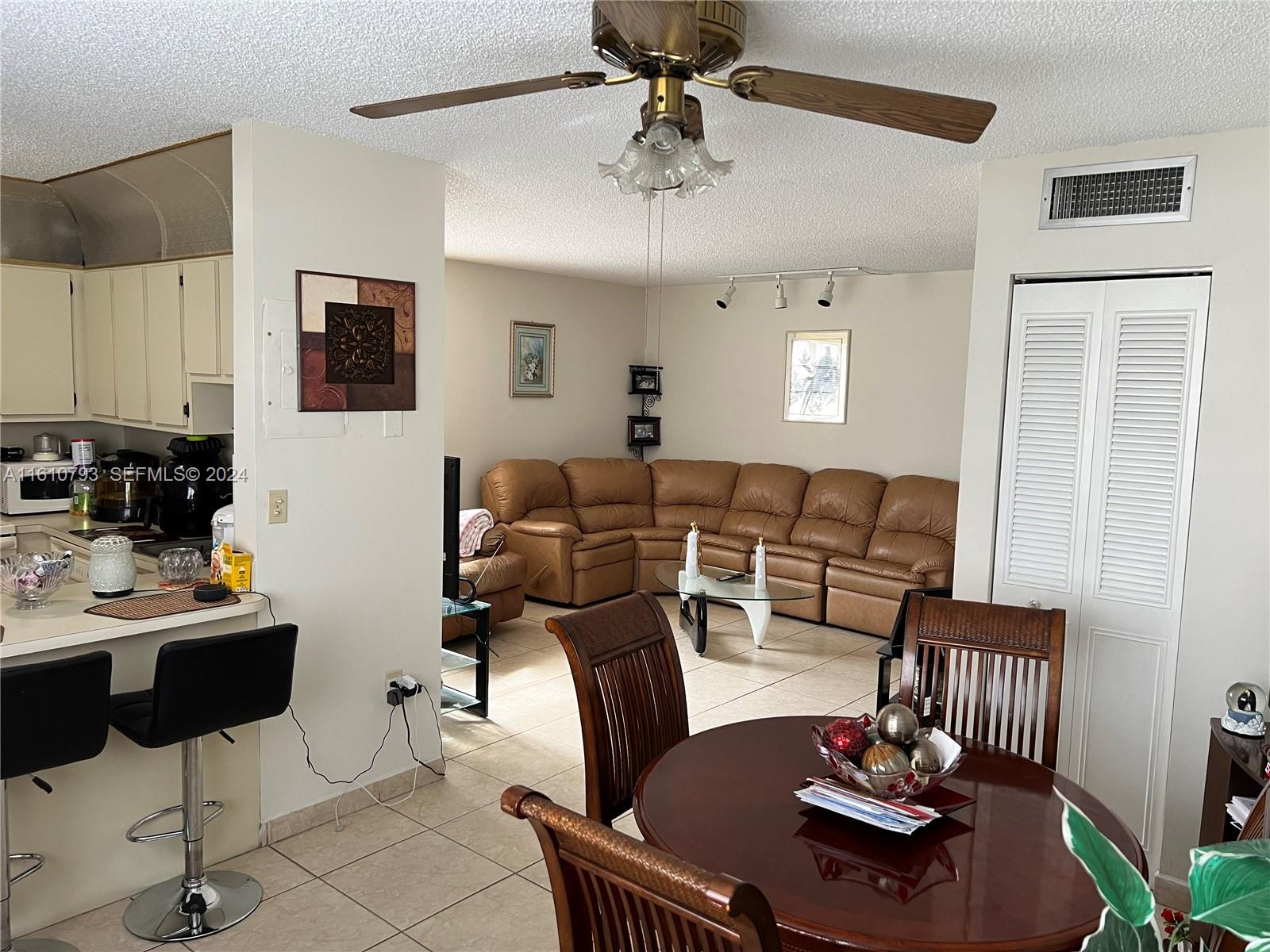 325 Nw 72av 206, FL 33126, Miami