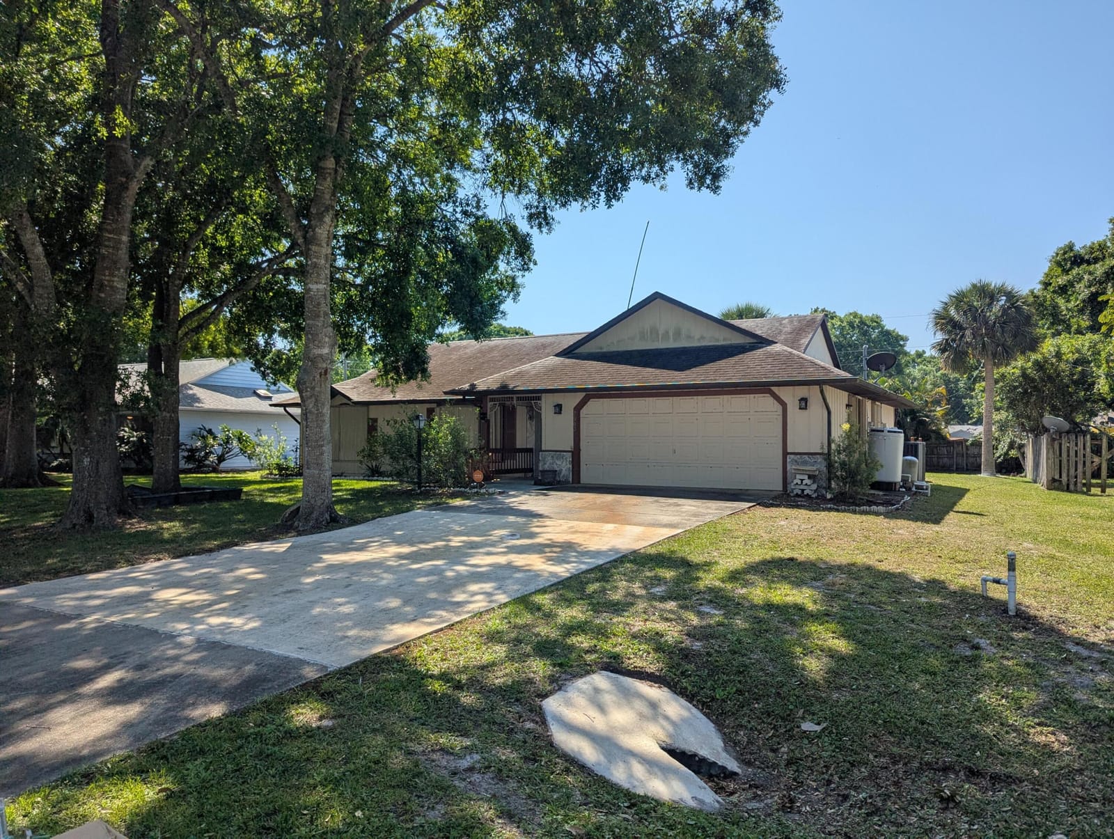 7903 Kenwood Road, Fort Pierce, FL 34951