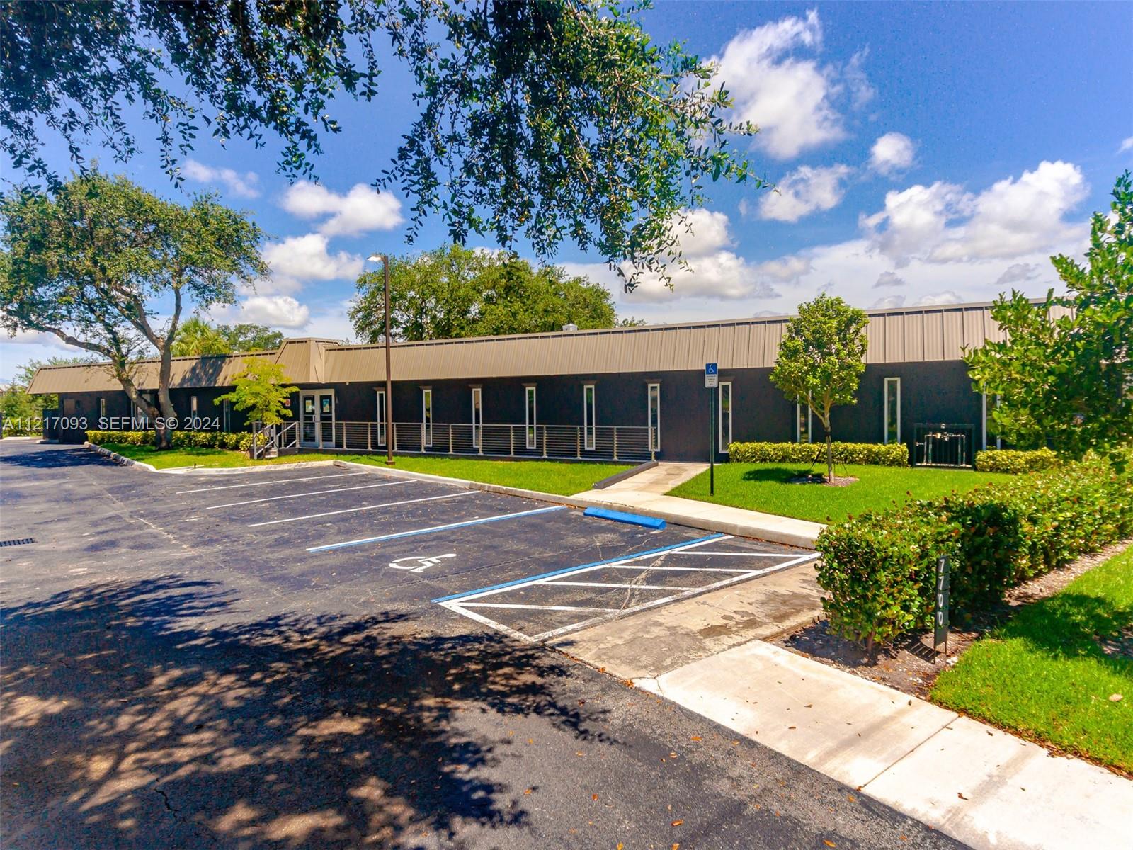 7700 Davie Road Extension, Hollywood, FL 33024 photo 13