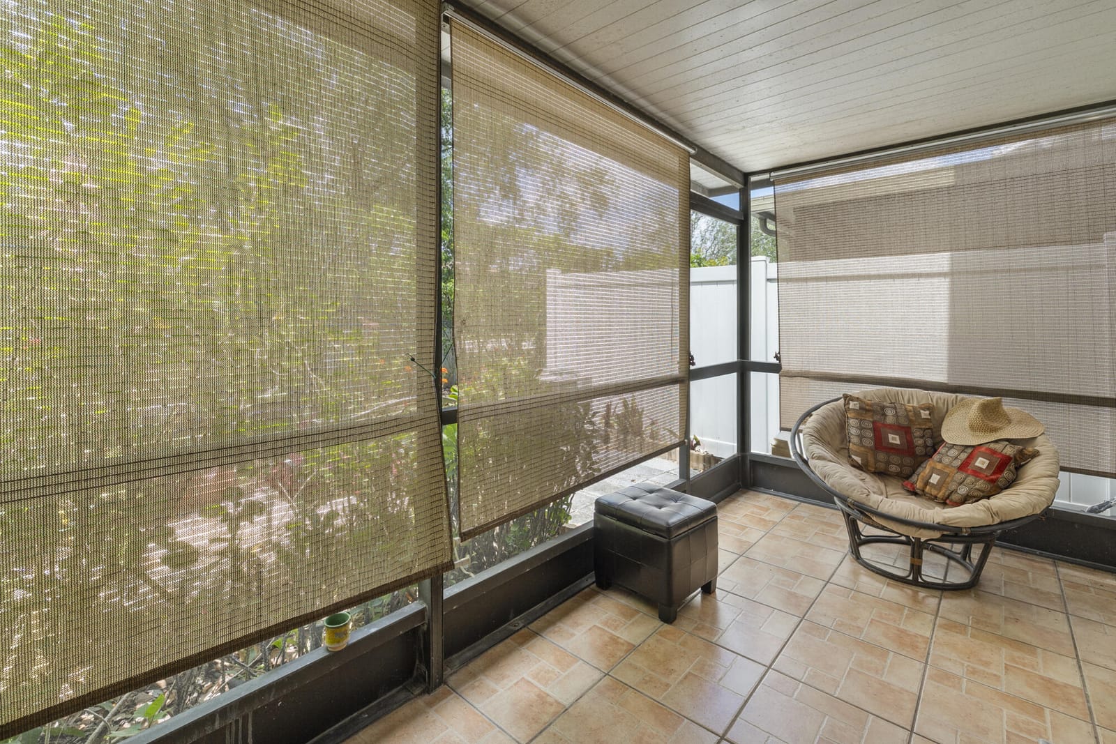 2641 Gately Drive W 2003, West Palm Beach, FL 33415 photo 18