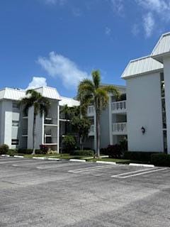 30 Colonial Club Drive 202, Boynton Beach, FL 33435 photo 20