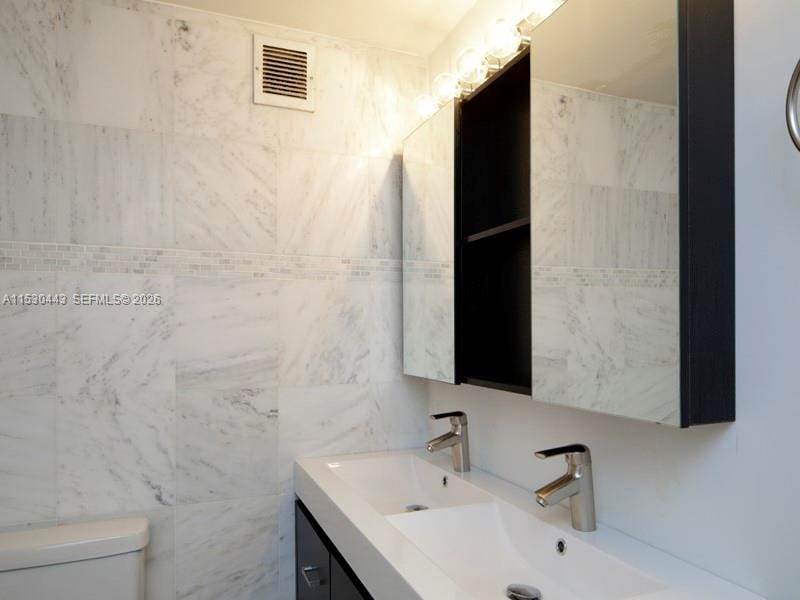 1200 West Avenue 202, Miami Beach, FL 33139 photo 9